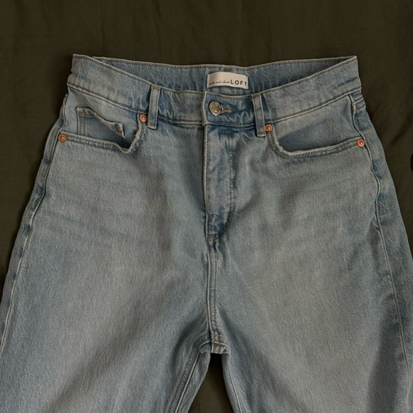 High Rise Straight Jeans in Vintage Light Indigo Wash - Picture 6 of 7